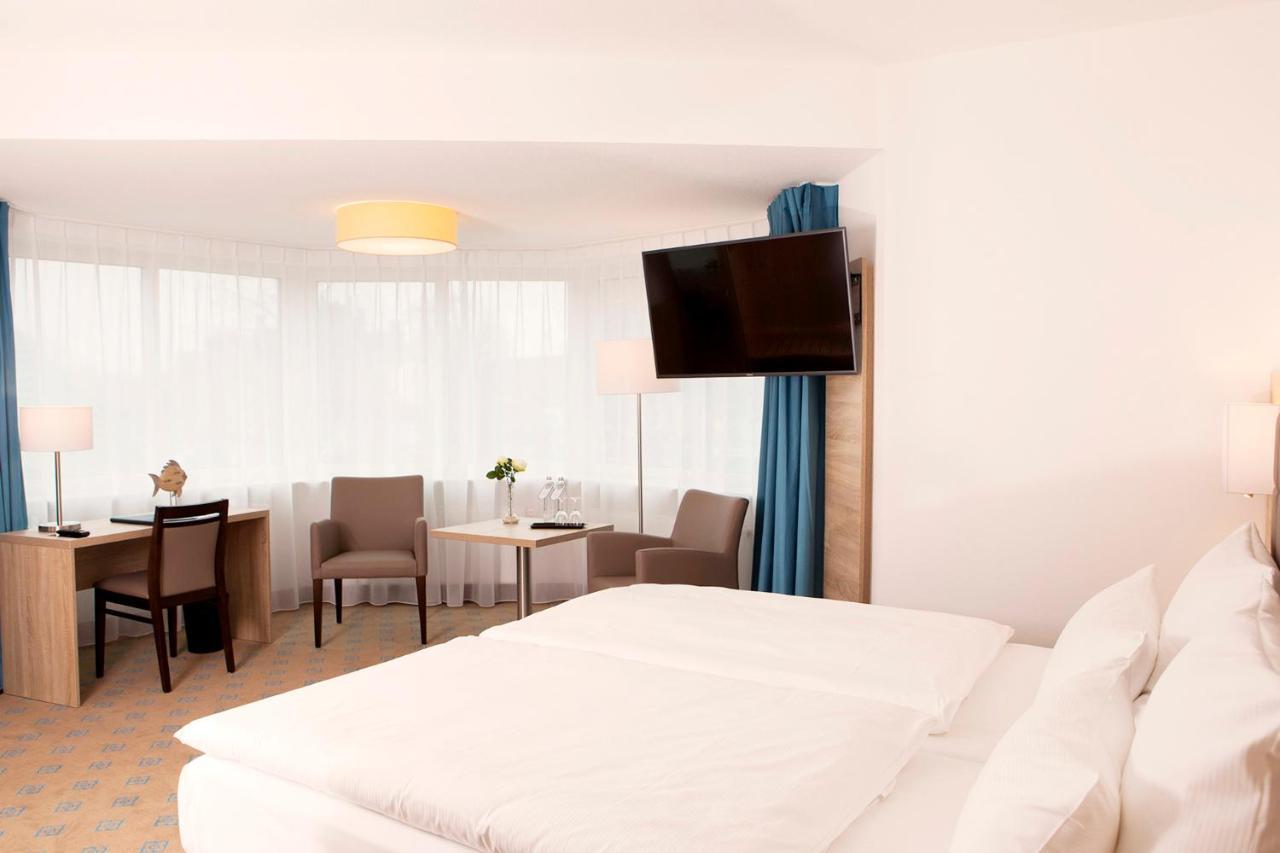 Hotel Frisia Leer Kültér fotó