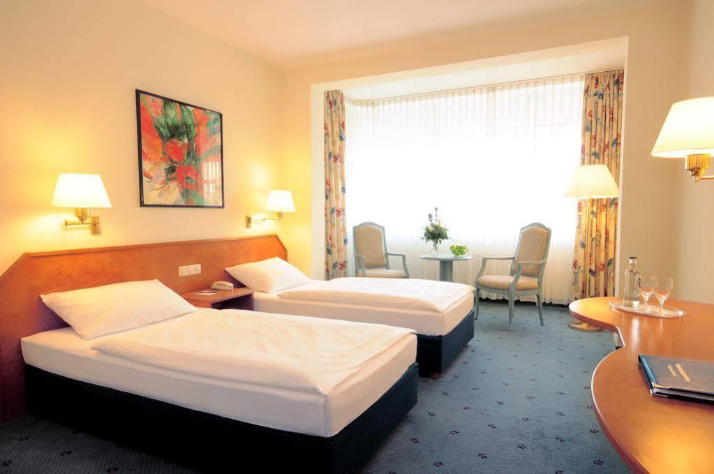 Hotel Frisia Leer Kültér fotó